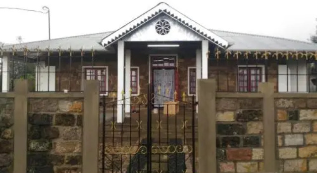 Pumpkin Vintage Inn, Rezerwuj Hotel Hotele w Meghalaya z parkingiem, Parking