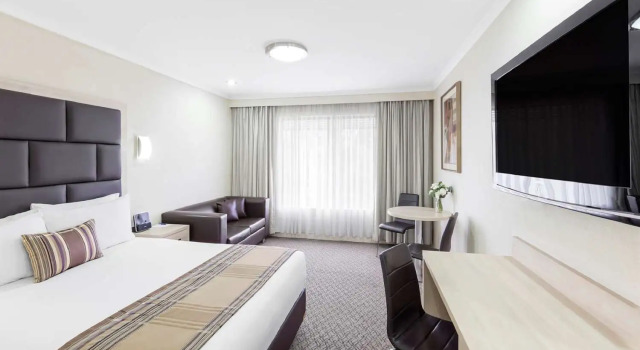 Двухместный номер Executive с видом на бассейн Garden City Hotel, Best Western Signature Collection
