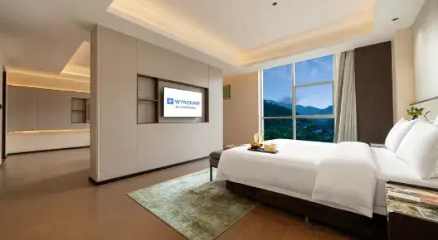Люкс Executive Chongqing Beibei Wyndham Hotel
