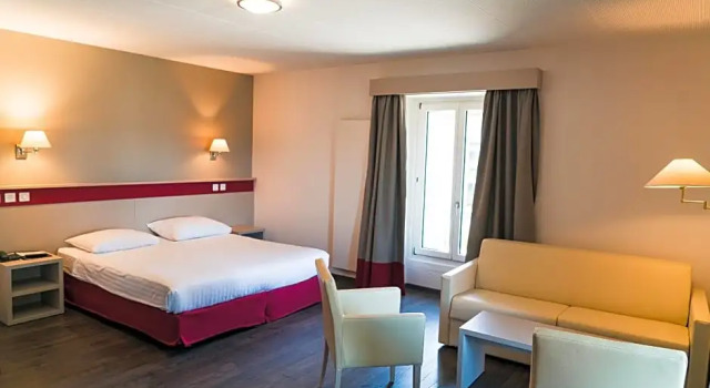 Номер Superior Hotel La Longeraie