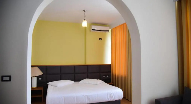 Люкс Hotel Cajupi