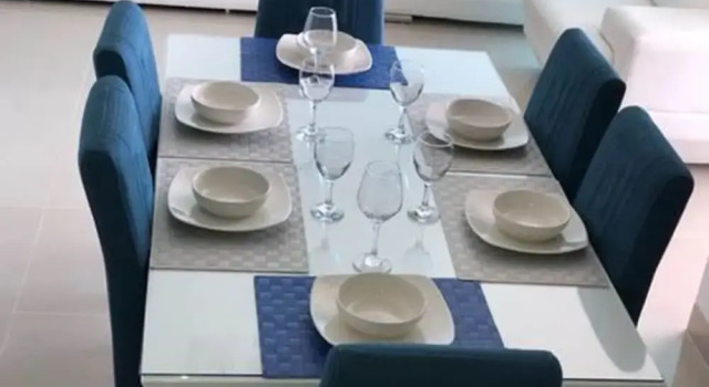 Семейные апартаменты с балконом Apartamento de Lujo Frente al Mar