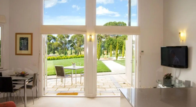 Апартаменты с видом на горы The Gatehouse at Villa Raedward