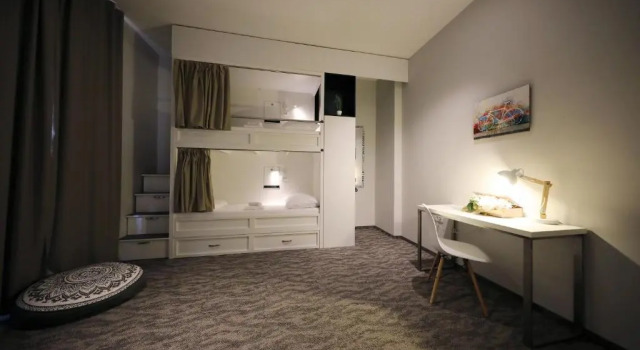 Шестиместный номер Standard Downtown Boutique Hostel