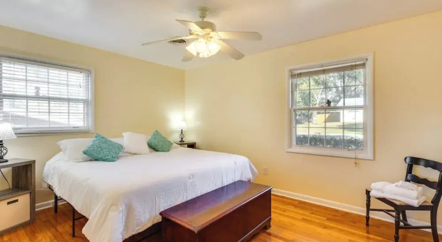4 Mi to Fsu! Family Gem w/ Deck in Tallahassee, Buchen Sie Ferienhaus Tallahassee 