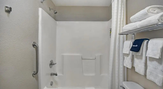 Номер Standard Candlewood Suites Columbia-Fort Jackson by IHG