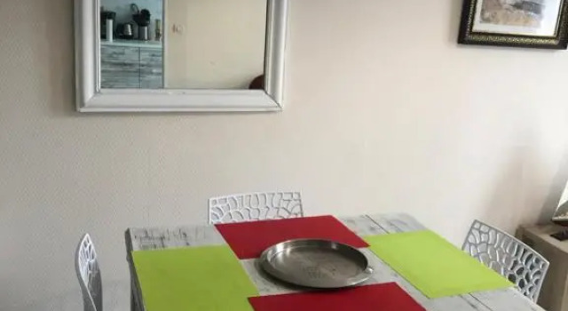 residence pasteur - Hermione, Rezerwuj Apartament Hotele w Charente-Maritime z parkingiem, Parking