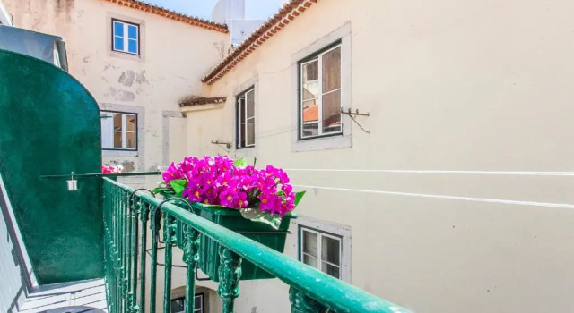 The Love Tram Apartment