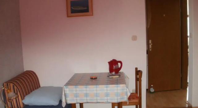Beach Apartments Toni, Забронировать Апартаменты/квартира Подстрана Окрестности Сплита, рядом с Частный Пляж «Гостевого Дома Мирамаре»