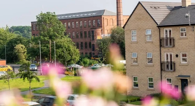 Modern Canalside City Townhouse - Parking & Garden, Забронировать Отель Отели Лидса с парковкой, рядом с Казино Grosvenor Westgate, Парковка