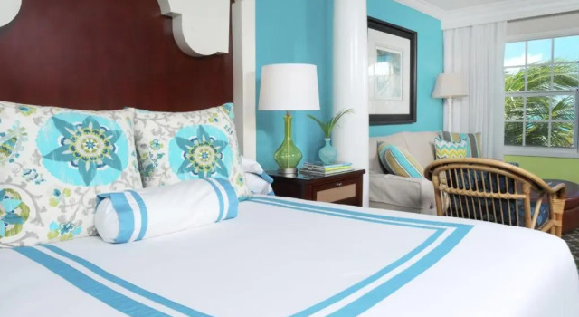Двухместный номер Standard с частичным видом на океан Ocean Key Resort & Spa, a Noble House Resort