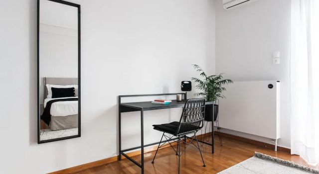 Апартаменты Standard с балконом Spacious Apartment near HELEXPO