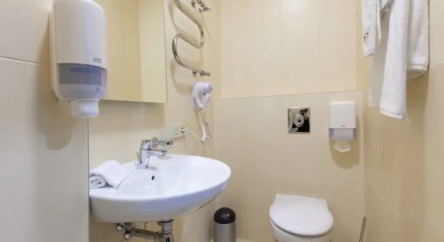Двухместный номер Standard c 1 комнатой West Park Hotel