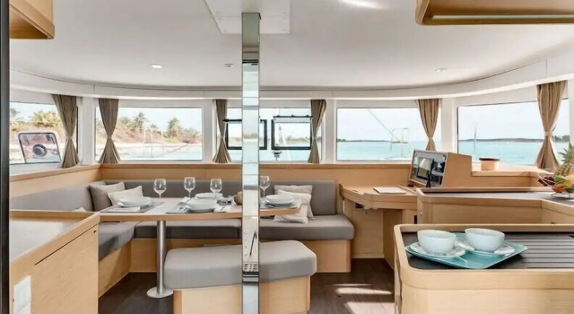 Catacruises