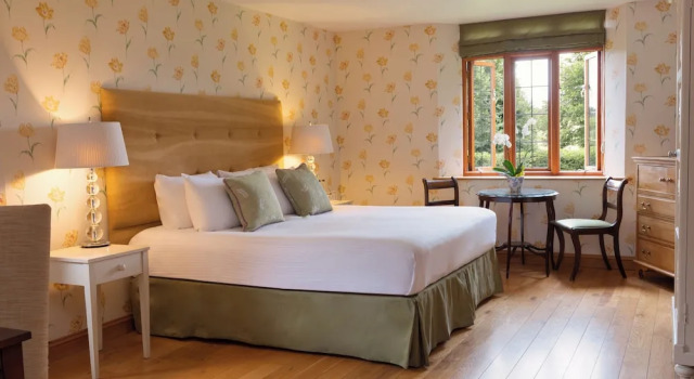 Коттедж с 3 комнатами с видом на сад Stapleford Park Country House Hotel and Sporting Estate