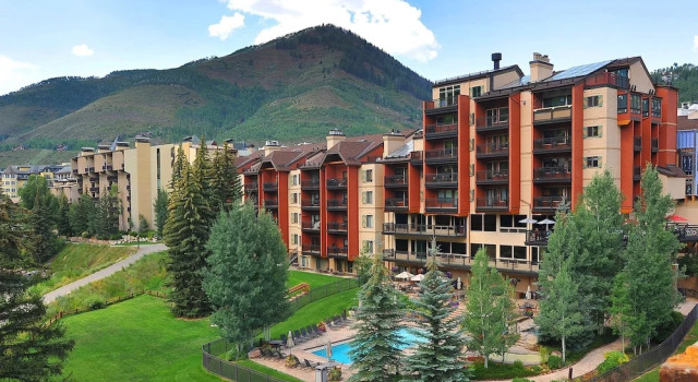 Номер Standard с 2 комнатами с балконом Lionsquare Lodge North #282 2 Bedroom Condo by RedAwning