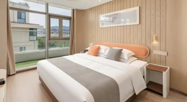 Люкс с видом на сад Jinhai Argyle Resort Weihai