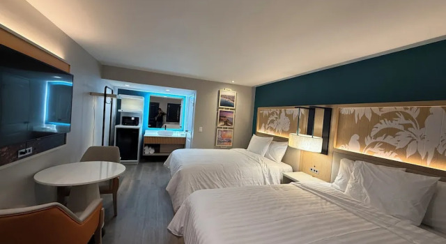 Harbor bay inn