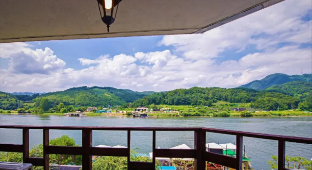 Люкс Travely Hotel Gapyeong