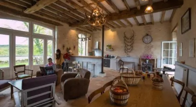 Domaine de Montgenoux, Boek Hotel Hotels in Centre met parkeren, Parkeren