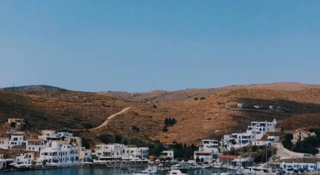 Апартаменты Alos Seafront Gem - Loutra Seaview Escape