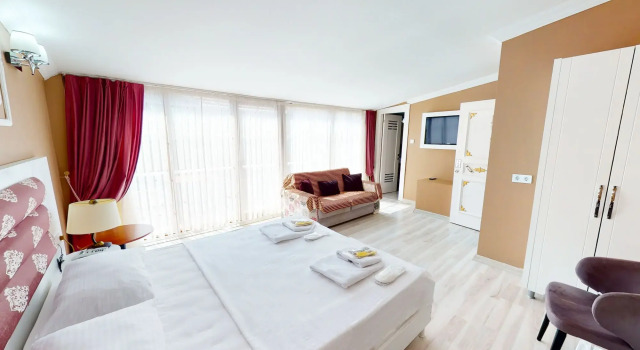 Отель The Wolf Hotel Karakoy