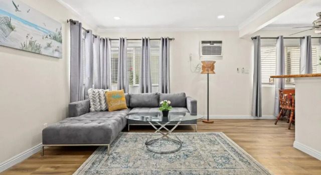 Апартаменты Bright&Cozy Getaway 10min to Downtown LA