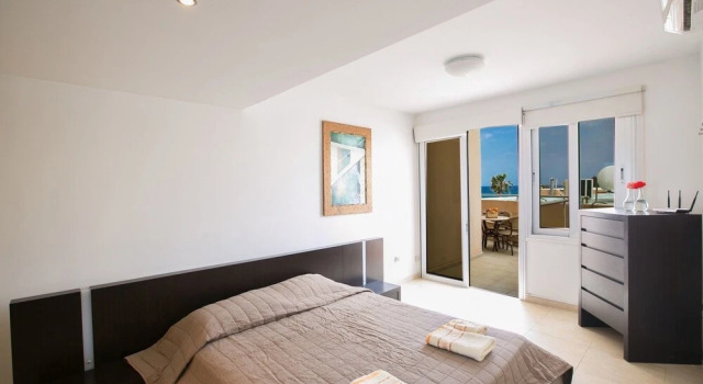 Fig Tree 301 Platinum, Boek Hotel Hotels in Protaras met parkeren, in de buurt van Neolithic Settlement, Parkeren