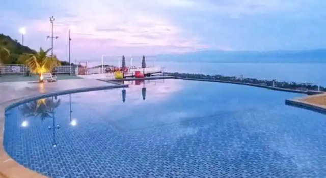 d'Kalora Hotel & Resto, Prenota Hotel Hotel a Sulawesi con parcheggio, Parcheggio