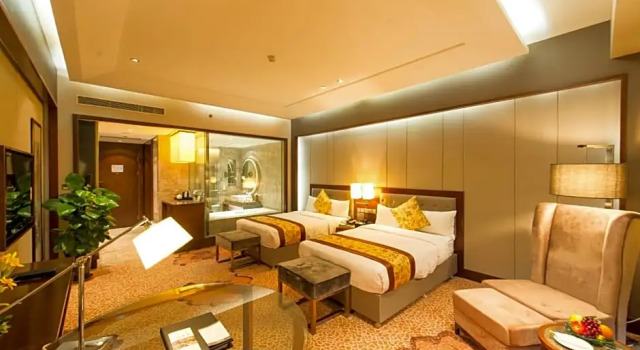 Двухместный номер Business The Longemont Shenyang