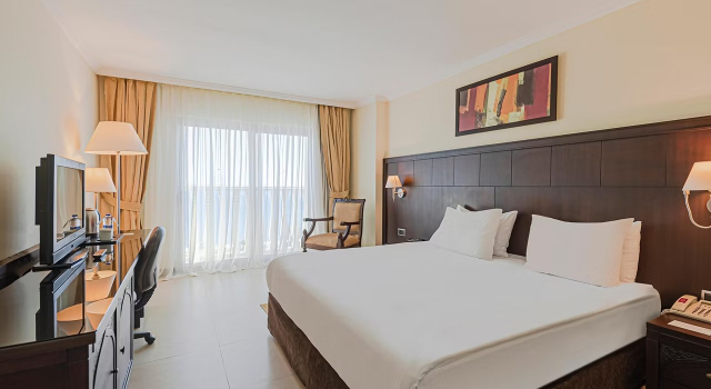 Номер Standard Crowne Plaza Antalya by IHG