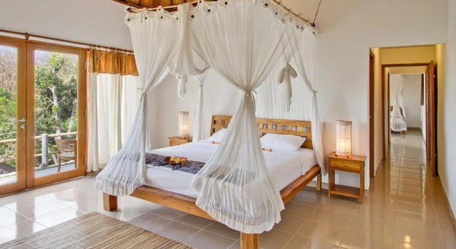 Вилла с 2 комнатами Lembongan Cliff Villas