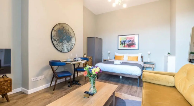 Апартаменты Host Stay The Georgian Quarters at Bedford II and III