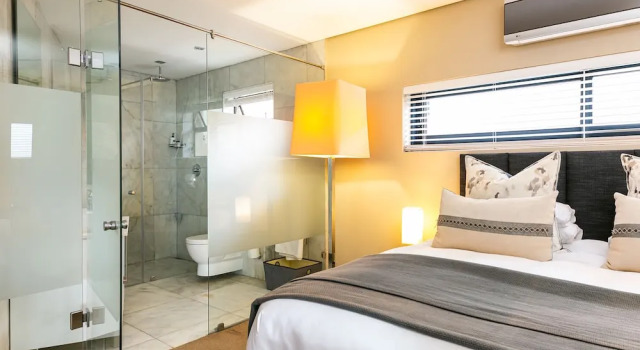 Апартаменты Lions Eye Luxury Apartments