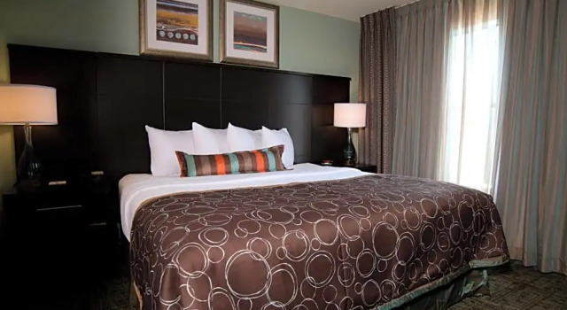 Люкс с 2 комнатами Staybridge Suites Houston NW/Willowbrook