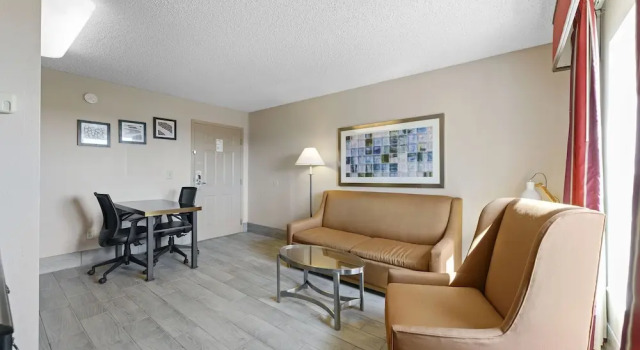 Апартаменты Premium Metro Scottsdale Apartments 1 bd