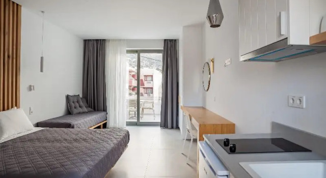 Двухместный полулюкс Deluxe Melissa Apartments, Studios & Suites