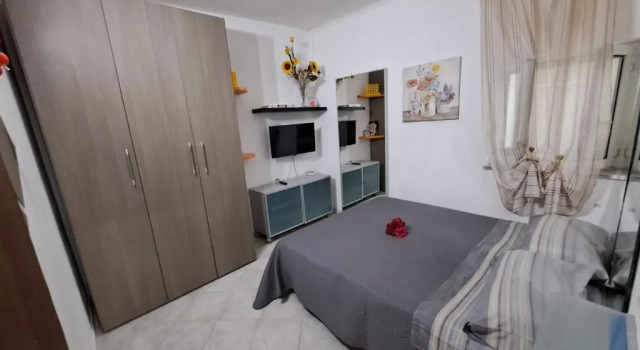 Коттедж Appartamento con giardino
