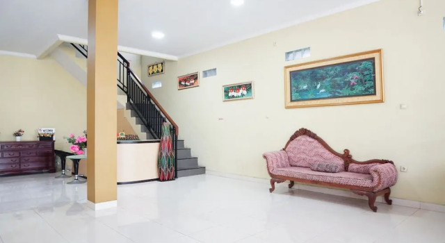Wisma Handayani Syariah by OYO Rooms