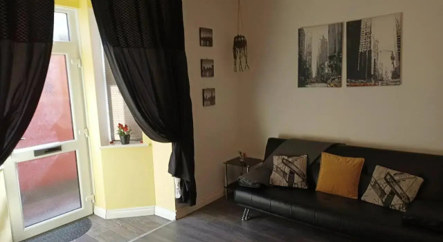 Beach Apartment - Sleeps 4, Garden & Parking, Забронировать Апартаменты/квартира Апартаменты Скегнесс, рядом с Аквариум Скегнесса, Апартаменты/квартира
