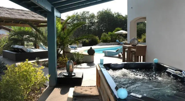 Chorikanta, Prenota Hotel Hotel a Aquitania con piscina, Piscina