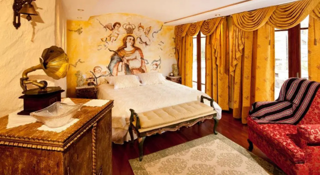 Двухместный номер Deluxe с балконом Ikala Quito Boutique Hotel