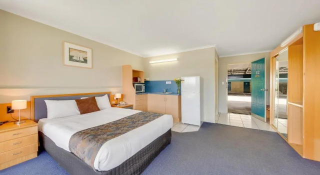 Люкс Gladstone Palms Motor Inn