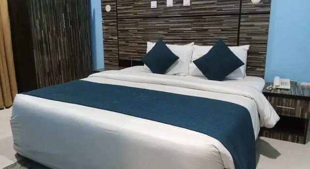 Номер Royal Degok Hotel