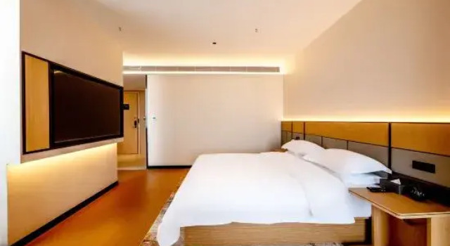 Люкс Elong International Hotel (Ordos Wushenqi Government Affairs Center Branch)