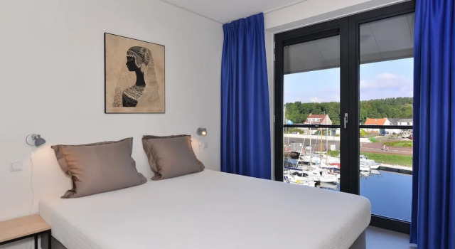 Appartement voor 4 personen aan dOuwe Haven in Kamperland, Book Apartment Kamperland 