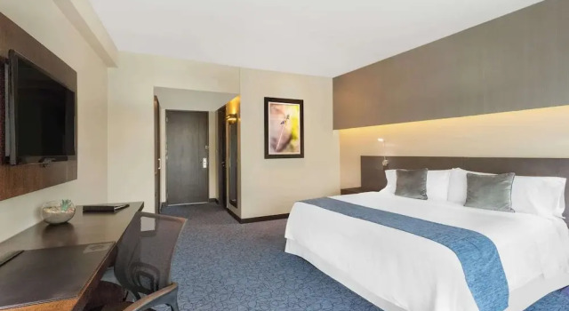 Двухместный номер Business с видом на город Wyndham Guayaquil, Puerto Santa Ana