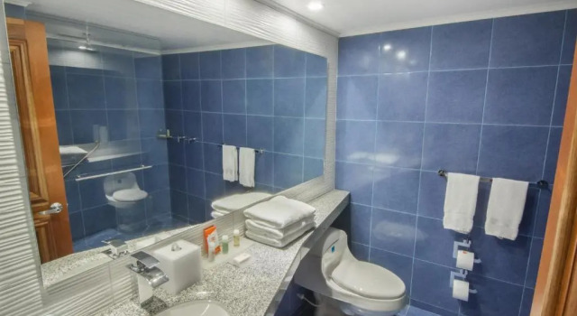 Одноместный номер Standard с видом на море GHL Hotel Sunrise