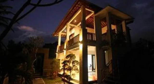Yuliati Villa, Rezervovat Vila Chaty v Bali, Chalupa