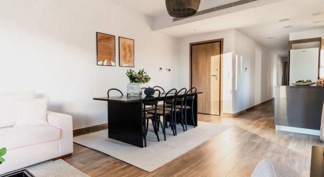 "sanders Evolution - Nice 3-bdr Apt w/ Shared Pool", Boek Appartement Germasogeia 